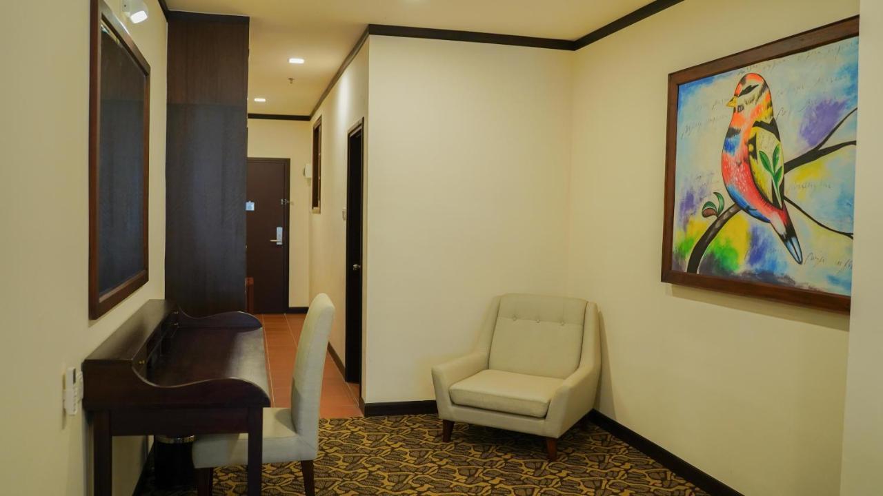 Kaizen Hotel & Suites Melaka מראה חיצוני תמונה