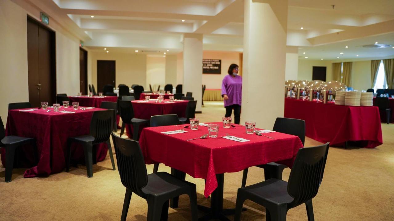 Kaizen Hotel & Suites Melaka מראה חיצוני תמונה