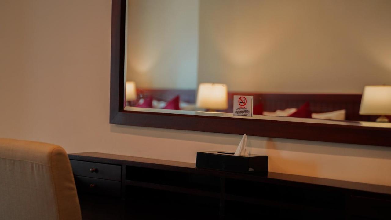 Kaizen Hotel & Suites Melaka מראה חיצוני תמונה