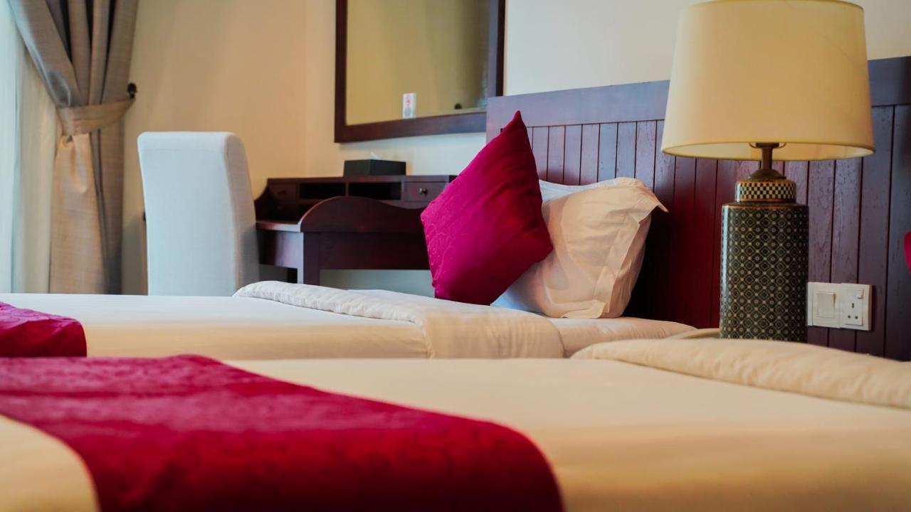 Kaizen Hotel & Suites Melaka מראה חיצוני תמונה