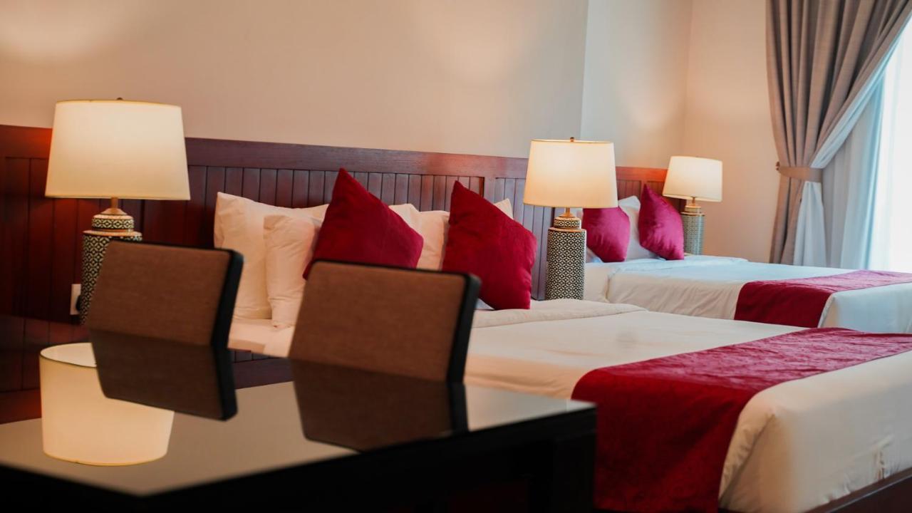 Kaizen Hotel & Suites Melaka מראה חיצוני תמונה